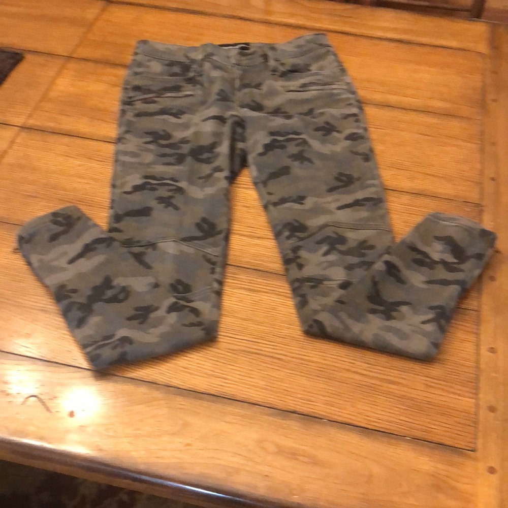Etienne Marcel Camo Skinny Leg Women’s Size 29 Pants jeans red zipper Denim - Picture 2 of 16